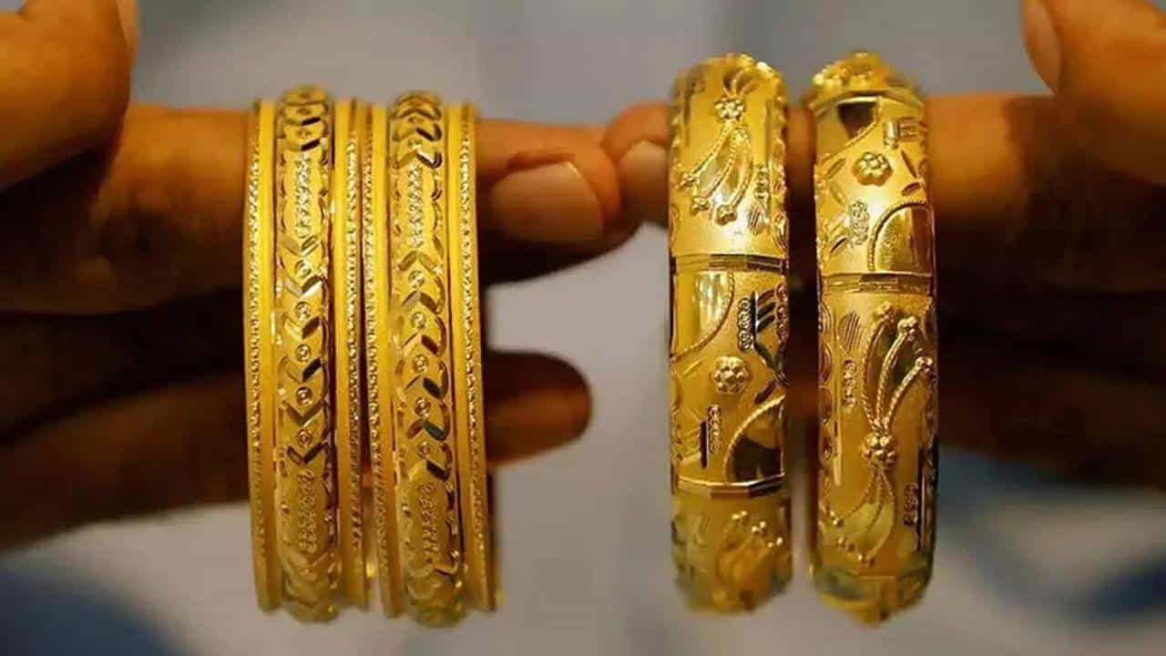 Gold Rate Today: સોનું ખરીદવું થયું સસ્તું, જાણો 10 ગ્રામની શું છે કિંમત