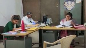 જામનગર : મનપામાં કર્મચારીઓની ઘટનો મુદ્દો ઉછળ્યો, નવી એજન્સીને કામ સોંપાતા વિપક્ષે કર્યો ગંભીર આક્ષેપ
