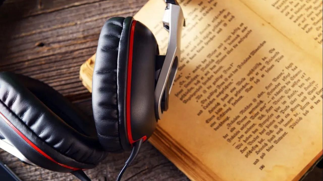 Study Tips:  અભ્યાસ કરતી વખતે સંગીત સાંભળવું સારું કે ખરાબ? શું સંગીત અભ્યાસમાં મદદ કરે છે ? વાસ્તવિકતા જાણો