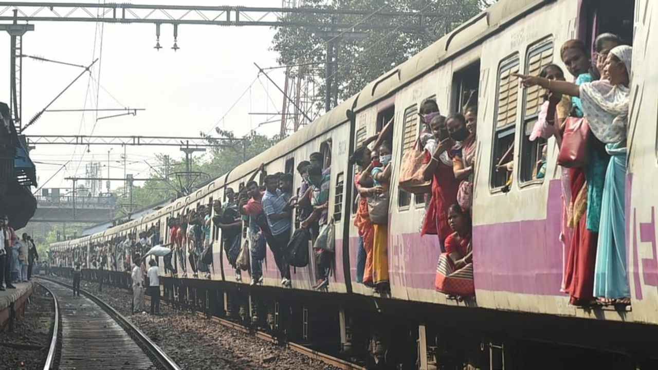 Railway Job Fraud : રેલવેમાં નોકરીના નામે છેતરપિંડી, 59 લાખ રૂપિયા લઈને 12 લોકોને આપ્યા બનાવટી નિમણૂક પત્ર