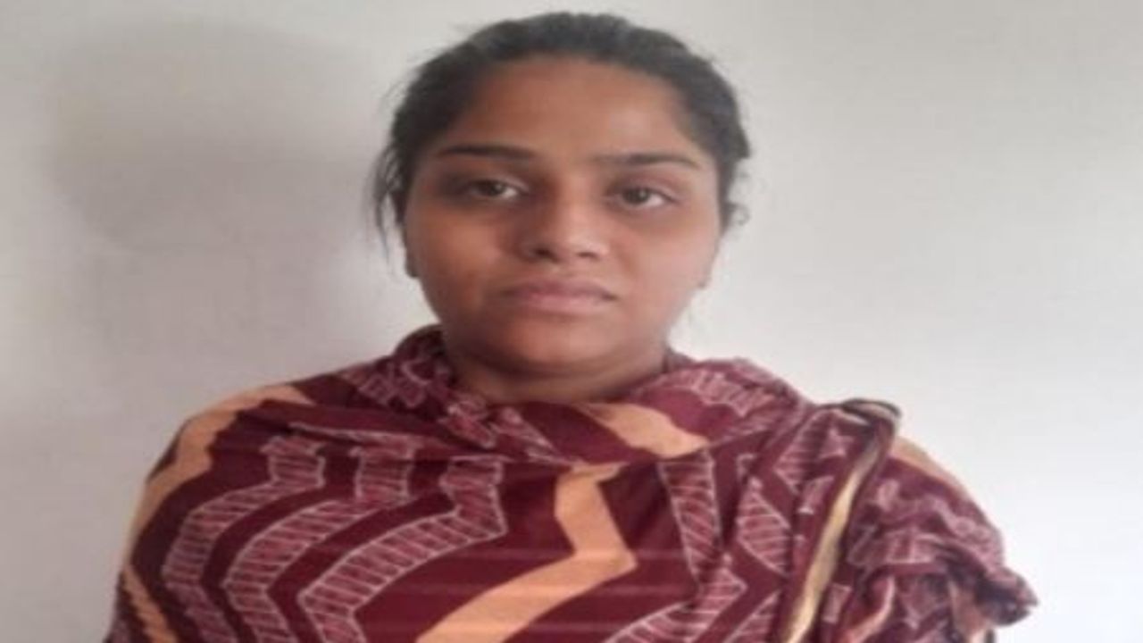 Ahmedabad: નશાખોર યુવતીને 4 ગ્રામ MD ડ્રગ્સના જથ્થા સાથે ઝડપી લેવાઇ
