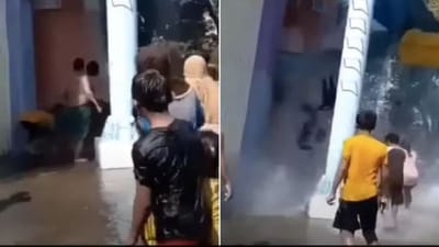 Caught On Camera:   ઈન્ડોનેશિયામાં વોટર પાર્કમાં સ્લાઇડ તૂટી ગઇ, લોકો 30-ફૂટ નીચે ફંગોળાયા