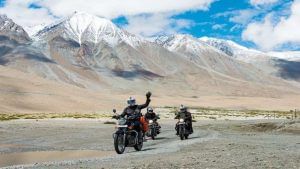 Ladakh trip : પહેલીવાર ફરવા જઈ રહ્યાં છો લેહ-લદ્દાખ, તો ના કરતા આ ભૂલ