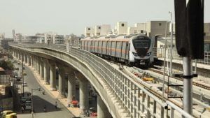 Ahmedabad : મેટ્રો ટ્રેનની સફર ઓગસ્ટ માસના અંતમાં માણી શકાશે, તમામ તૈયારીઓ અંતિમ તબકકામાં