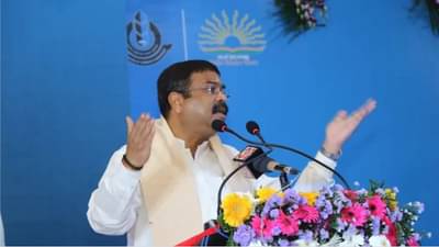 B.Ed Course in IIT: હવે તમે IITમાંથી B.Ed કરી શકશો, શિક્ષકોની તાલીમ માટે સરકાર લોન્ચ કરશે નવું મોડલ, જાણો વિગતો