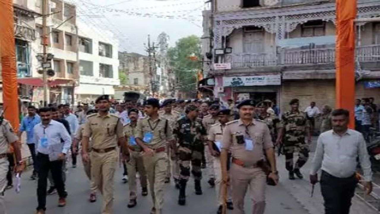 Police patrolling on Rathyatra route in Bhavnagar