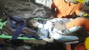 આખરે જીવ બચી ગયો ! બોરવેલમાં 60 ફૂટ ઊંડે પડેલા બાળકને 105 કલાકની જહેમત બાદ બચાવી લેવામાં આવ્યો