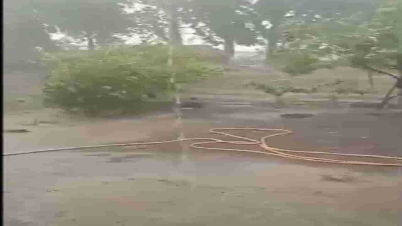 પ્રી મોન્સૂન એક્વિટીની શરૂઆત, બોટાદમાં ગાજવીજ સાથે વરસાદી ઝાપટાં પડતા વાતાવરણમાં ઠંડક પ્રસરી