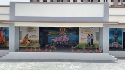 Jamnagar: ખાનગી શાળા છોડીને 400 વિદ્યાર્થીઓએ સરકારી શાળામાં મેળવ્યો પ્રવેશ