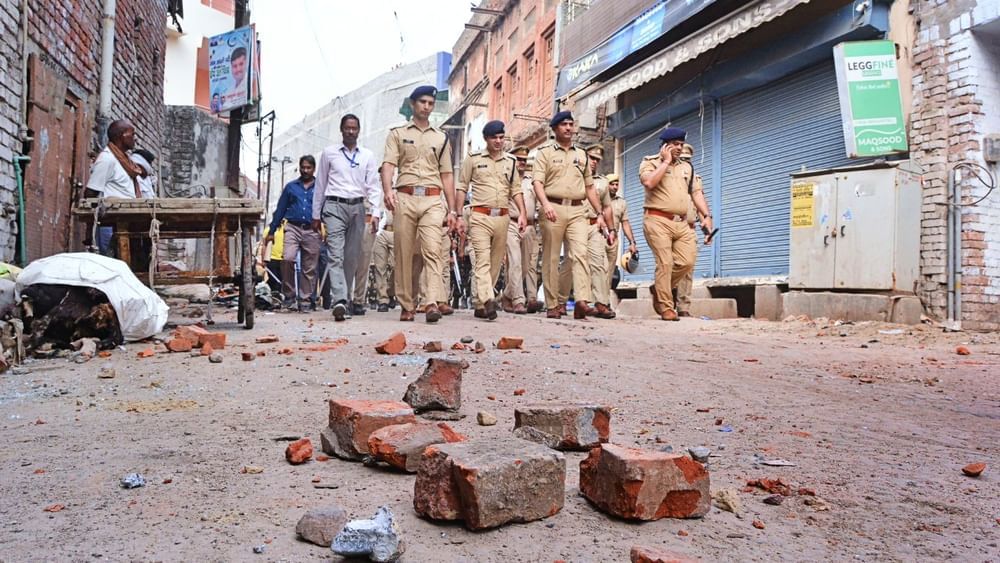 Kanpur Violence: કાનપુર હિંસા કેસમાં ટ્વિટર અને ફેસબુકના 15 એકાઉન્ટ સામે FIR, અત્યાર સુધીમાં 38 લોકોની ધરપકડ