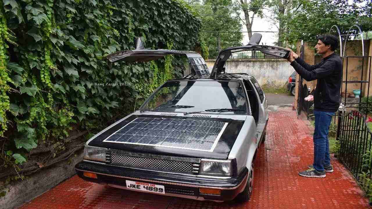 કશ્મીરી શિક્ષકે જૂની કારને બનાવી દીધી Solar Car, આ કારની ખાસિયત જાણી દંગ રહી ગયા લોકો