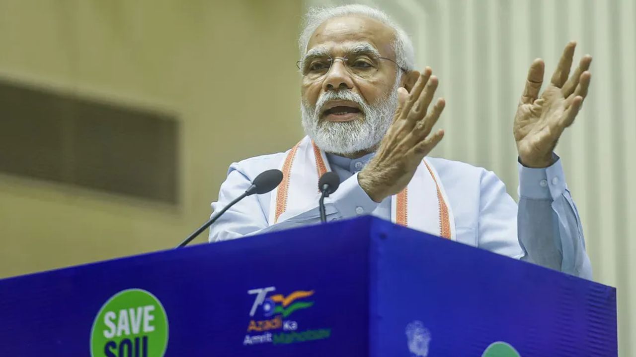 PM Modi says more than 22 crore soil health cards have been issued, farm prices fall and production rises
