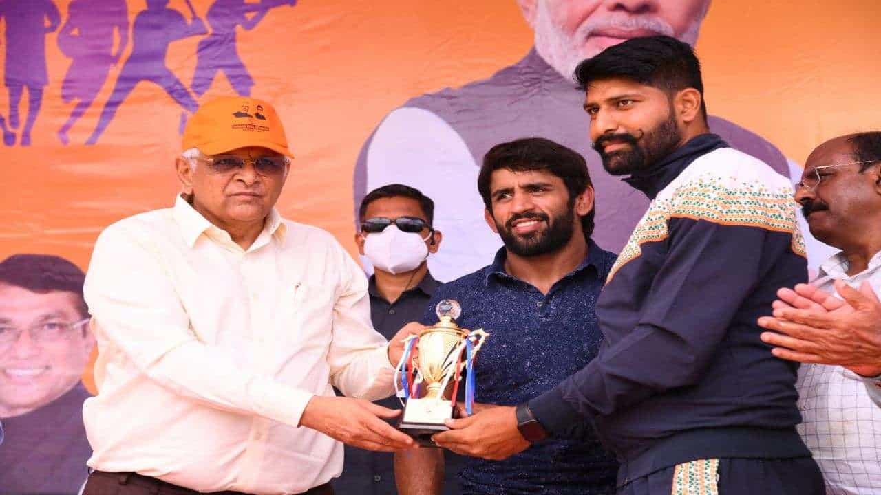 ગુજરાતના રમતવીરોઓ, જલેબી-ગાંઠિયા, ઢોકળા ખાનારની છાપ ભૂંસી નાખી: ભૂપેન્દ્ર પટેલ