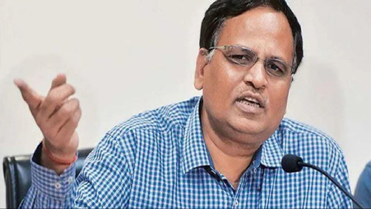 Delhi: મની લોન્ડરિંગ કેસમાં સત્યેન્દ્ર જૈનની ન્યાયિક કસ્ટડી 14 દિવસ માટે વધારવામાં આવી, EDએ વીડિયો કોન્ફરન્સિંગ દ્વારા તેમને કોર્ટમાં રજૂ કર્યા