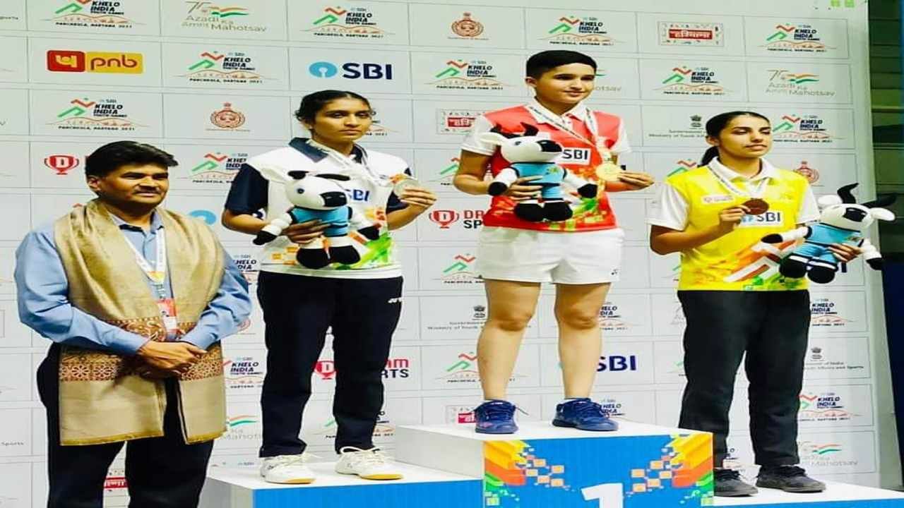 Gujarat's Badminton Player Tasnim Mir wins silver medal in Khelo India Youth Games