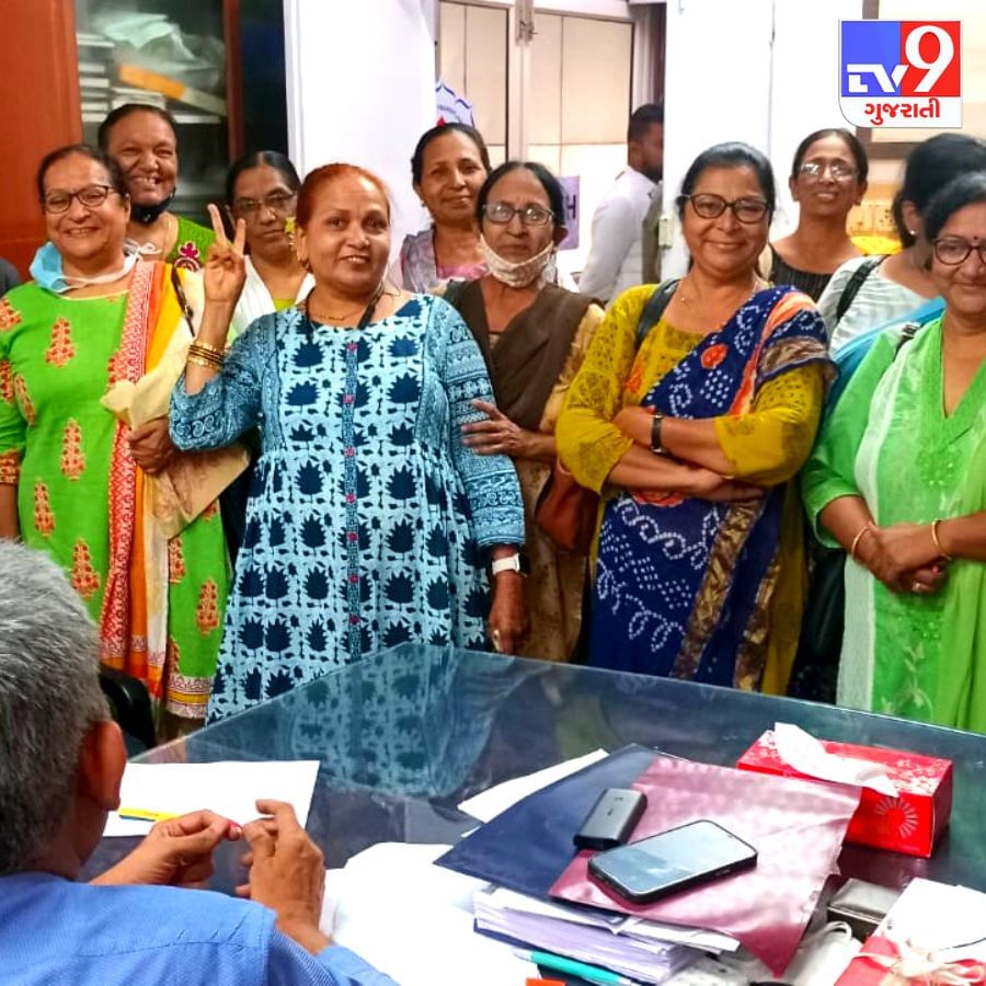 30થી વધુ નર્સિંગ વિભાગની રિટાયર્ડ થયેલી બહેનો દ્વારા કોઈપણ પ્રકારનું વેતન લીધા વિના કામગીરી કરવા માટેની આ તૈયારી સાંભળીને કિડની હોસ્પિટલના ડાયરેક્ટર ચોંકી ગયા. વર્ષો સુધી કિડની હોસ્પિટલ માં કામ કરતી આ બહેનો ને હોસ્પિટલ સાથે આત્મીયતા નો સંબંધ બંધાઈ ગયેલો છે એટલું જ નહીં રીટાયર્ડ થયા પછી આ બહેનો ને હાલમાં કોઈ પણ પ્રકારની પરિવારમાં જવાબદારી ન હોવાના કારણે તેઓ પોતાનો અનુભવનો લાભ હજુ પણ હોસ્પિટલને આપવા માંગે છે.
