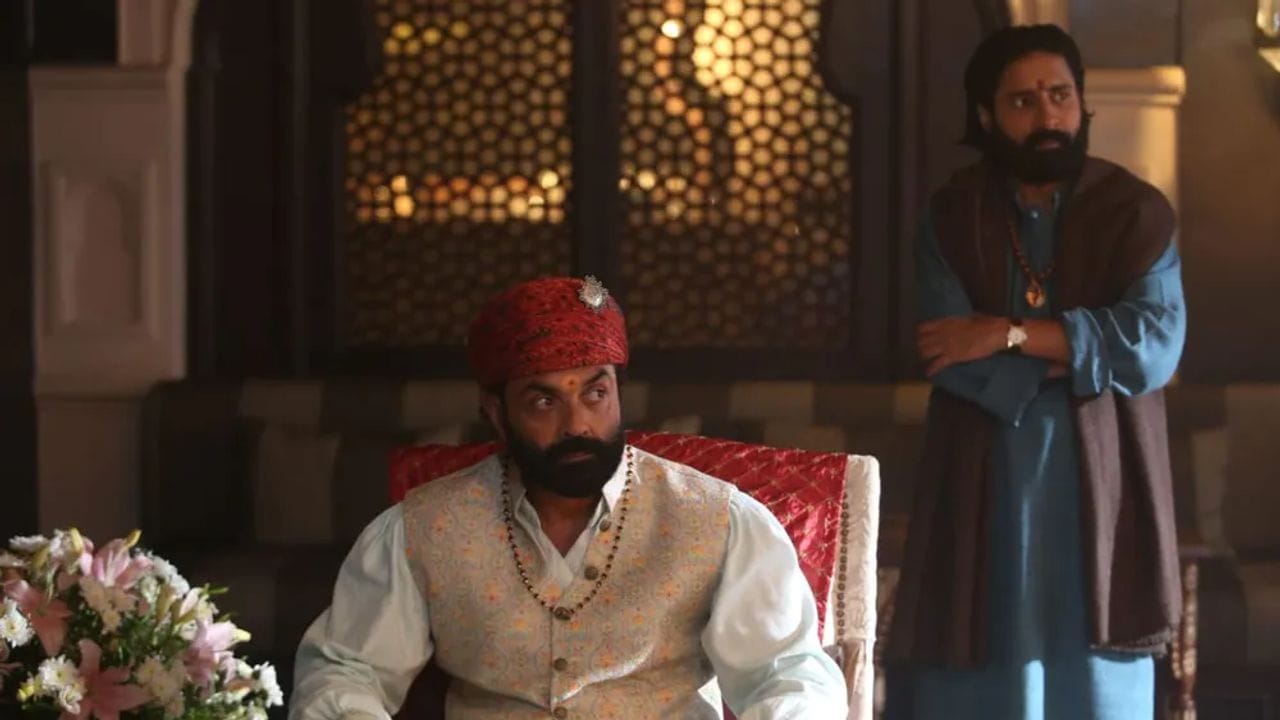 Ek Badnaam-Aashram 3 : હવે વિદેશમાં ધુમ મચાવશે આશ્રમ 3, જાણો સિરીઝ ક્યાં સ્ટ્રીમિંગ થશે