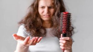 Hair care in monsoon : ચોમાસામાં ખરશે નહીં વાળ! અજમાવો આ શ્રેષ્ઠ ઉપાય
