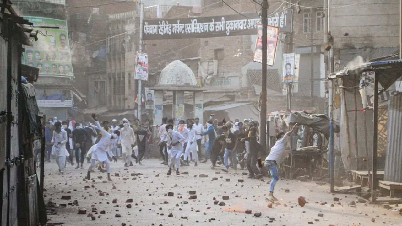 Kanpur Violence: પયગંબર મોહમ્મદ પર વિવાદાસ્પદ ટીપ્પણી કર્યા બાદ ભાજપ યુવા પાંખના નેતાની ધરપકડ