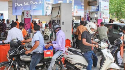 Petrol Crisis : ઈંધણની કટોકટી રોકવા ખાનગી કંપનીઓ વસુલી રહી છે વધારાનાં 5 રૂપિયા, સરકારની સતત નજર
