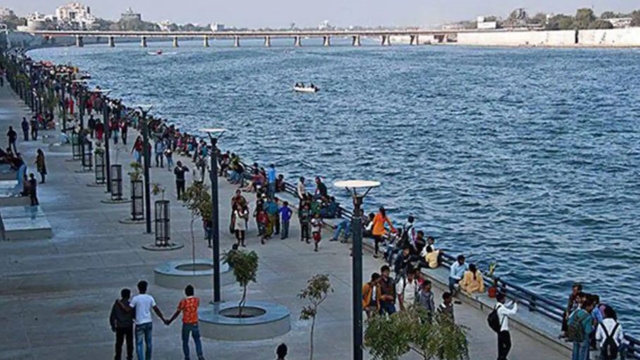 Ahmedabad: સાબરમતી નદીમાં આપઘાત અને મોતના આંકડામાં વધારો, જાણો કયા વર્ષમાં કેટલા લોકોએ કર્યો આપઘાત