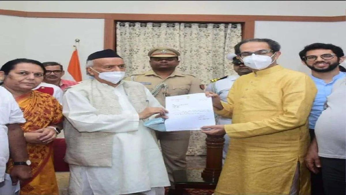 ફ્લોર ટેસ્ટ પહેલા જ ઉદ્ધવ ઠાકરેએ રાજીનામું આપ્યું, ફડણવીસ 1 જુલાઈએ મુખ્યમંત્રી પદના શપથ લઈ શકે છે, વાંચો 10 દિવસ સુધી ચાલી રહેલી રાજકીય કટોકટીની ટાઈમલાઈન