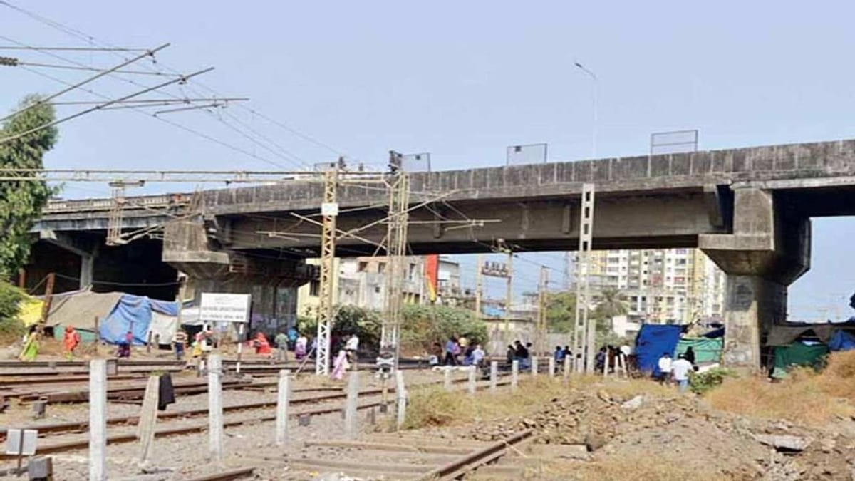 Vapi : સીએમના હસ્તે ખાતમુહૂર્ત કર્યાના સાત મહિના બાદ પણ રેલવે ઓવરબ્રિજની કામગીરી શૂન્ય