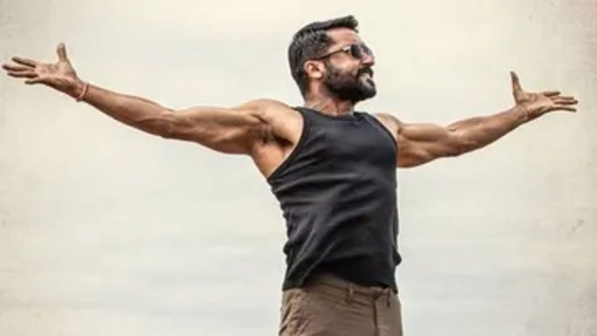 Soorarai Pottru: રાષ્ટ્રીય પુરસ્કાર જીતવા બદલ અભિનેતા સુર્યાને મળી રહી છે શુભેચ્છાઓ, અક્ષય કુમાર સહિત આ હસ્તીઓએ આપ્યા અભિનંદન Soorarai Pottru: રાષ્ટ્રીય પુરસ્કાર જીતવા બદલ અભિનેતા સુર્યાને મળી રહી છે શુભેચ્છાઓ, અક્ષય કુમાર સહિત આ હસ્તીઓએ આપ્યા અભિનંદન