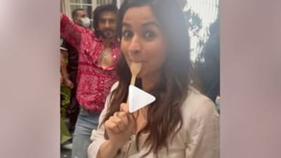 'રોકી ઔર રાની કી પ્રેમ કહાની'નું શૂટિંગ પૂરું થતાં જ ખુશ થઈ આલિયા ભટ્ટ, પતિ રણબીરના ગીત પર કર્યો ડાન્સ