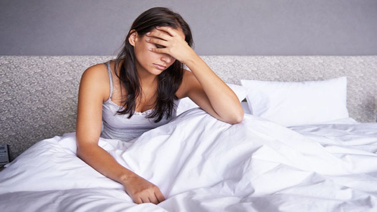 Health Tips: જો રાત્રે વારંવાર તમારી ઊંઘ ખુલે છે તો આ વાતોનું ખાસ રાખો ધ્યાન