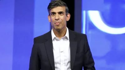 બ્રિટનના વડાપ્રધાન બનવાની રેસમાં મૂળ ભારતીય એવા ઋષિ સુનક ટોચ પર, ત્રીજા રાઉન્ડમાં મળ્યા 115 વોટ, હવે બચ્યાં માત્ર ચાર હરીફ