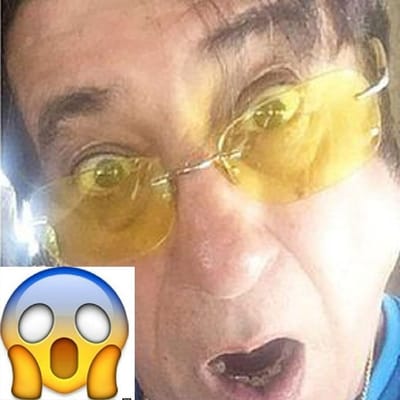 વર્ષ 2014થી World Emoji Dayની શરુઆત પછી આખી દુનિયામાં દર વર્ષે 17 જુલાઈના રોજ World Emoji Day સેલિબ્રેટ કરવામાં આવે છે. આ દરમિયાન લોકો સોશિયલ મીડિયા પર કોઈને કોઈ ઈમોજી સાથે પોસ્ટ કરે છે. ઈમોજીએ લોકોની વાતોને રુજુ કરવામાં મહત્વની ભુમિકા ભજવી રહ્યું છે. જ્યારે કોઈને સોશિયલ મીડિયા પર ચેટ કરતી વખતે શબ્દો ન મળે તો તે ઈમોજી નો ઉપયોગ કરી પોતાની ફિલિંગ્સ શેર કરતા હોય છે. તો આજે ઈમોજી દિવસ ખાસ બનાવતા સેલિબ્રેટી અને ઈમોજીનું રિએક્શન જુઓ.