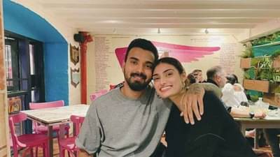 કેએલ રાહુલ સાથે લગ્નની ચર્ચાઓ પર આથિયા શેટ્ટીએ તોડ્યું મૌન, કહ્યું આશા છે કે મને પણ બોલાવવામાં આવશે