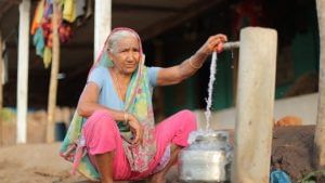 'નલ સે જલ'ની કામગીરીમાં દેશભરમાં ગુજરાત અગ્રેસર, રાજ્યના 96.50 ટકા ઘરોમાં નળનું જોડાણ થયું સંપન્ન