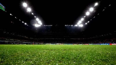 IPL: મજૂરો બન્યા ખેલાડીઓ, કોમેન્ટ્રીમાં હર્ષ ભોગલેનો અવાજ, કેમેરા સામે ખોટું અમ્પાયરિંગ, ખેલાડીઓનું રિએક્શન સામે આવ્યું