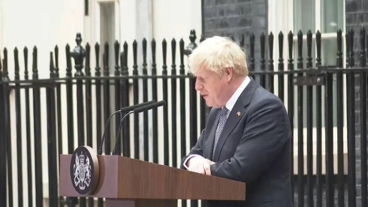 Boris Johnson Resigns: બોરિસ જોન્સને બ્રિટનના પીએમ પદેથી રાજીનામું આપ્યું, કહ્યું- દુનિયાની શ્રેષ્ઠ નોકરી છોડીને હું ખૂબ જ દુઃખી છું.