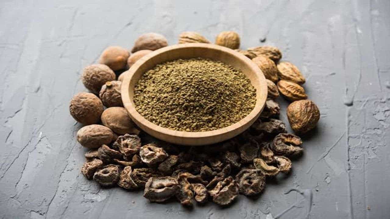 Weight Loss : વજન ઘટાડવું છે ? આ ચાર પાવડરનું સેવન કરશો તો થશે ફાયદો