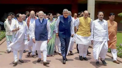 Vice President ELection: ઉપરાષ્ટ્રપતિની ચૂંટણીમાં પણ વિપક્ષી છાવણીમાં ગાબડુ પાડવાની ભાજપની તૈયારી, અનેક સાંસદોનો સધાયો સંપર્ક