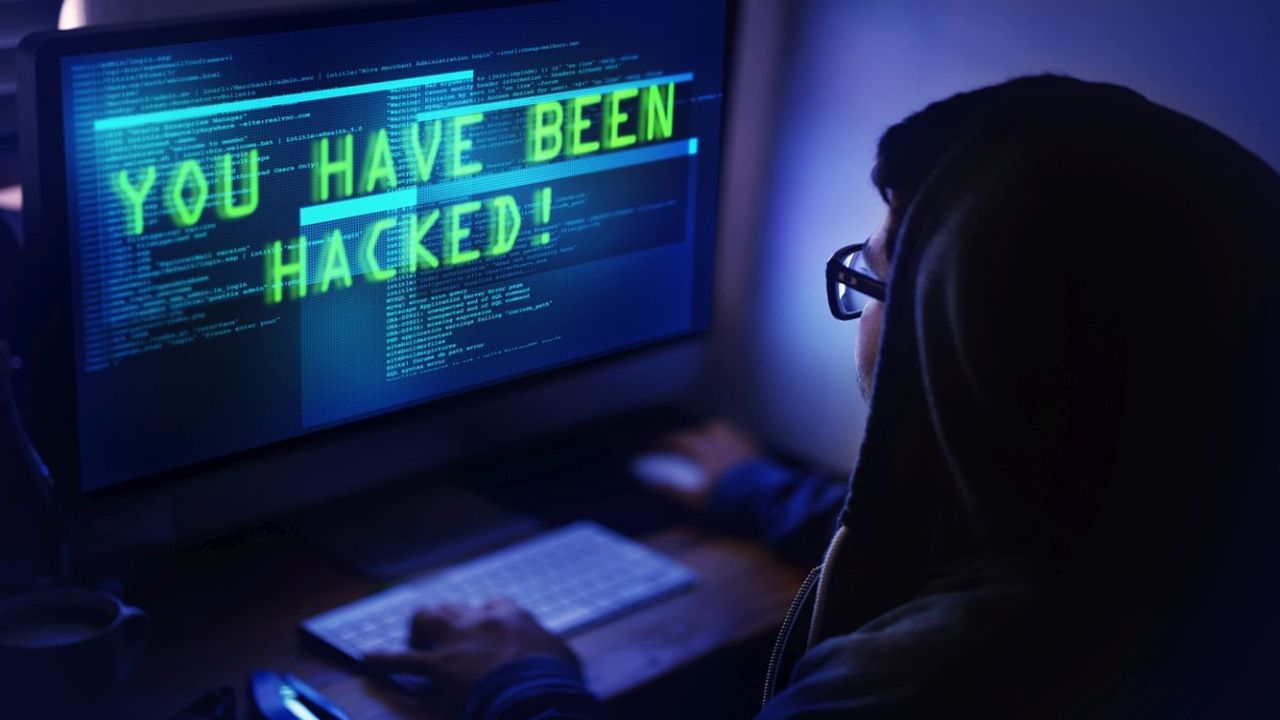 Ahmedabad: Big hack of cyber crime, hackers from Malaysia and Indonesia hacked more than 2000 sites against India