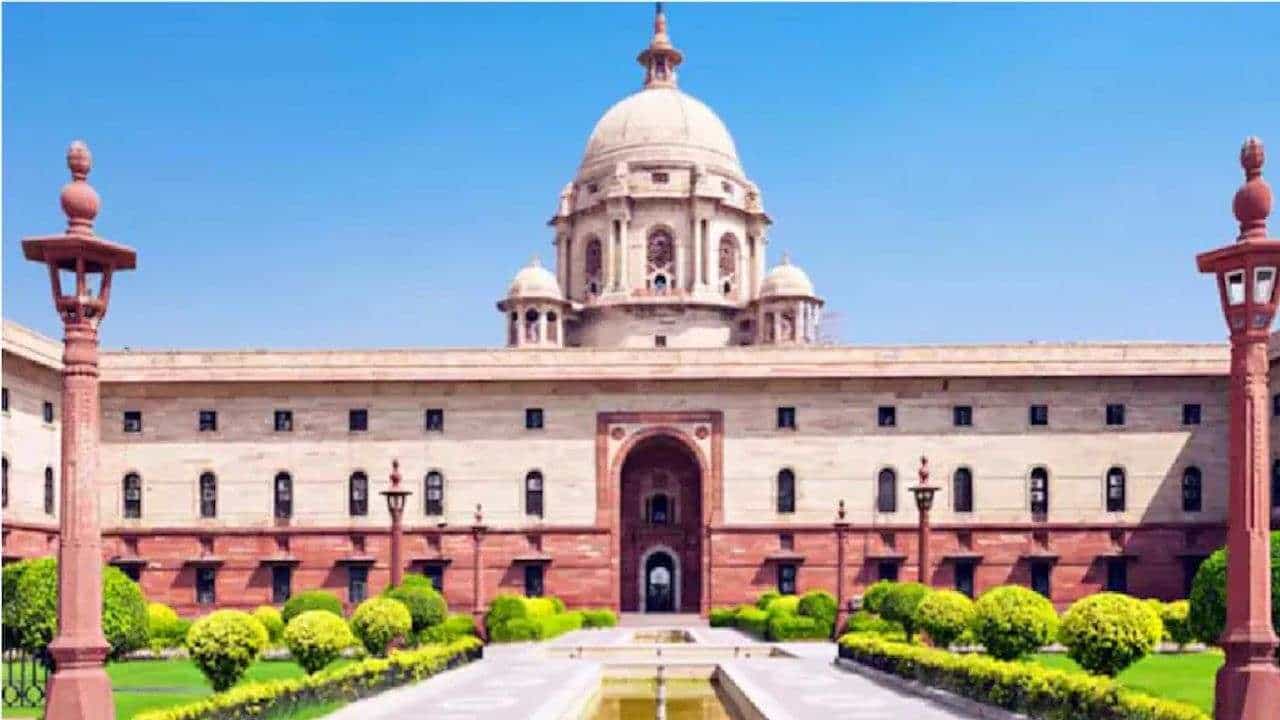 Rashtrapati Bhavan: 340 ઓરડા, 45 લાખ ઈંટો અને 17 વર્ષનો સમય, આવી રીતે બન્યુ હતુ રાષ્ટ્રપતિ ભવન, જાણો ખાસિયત