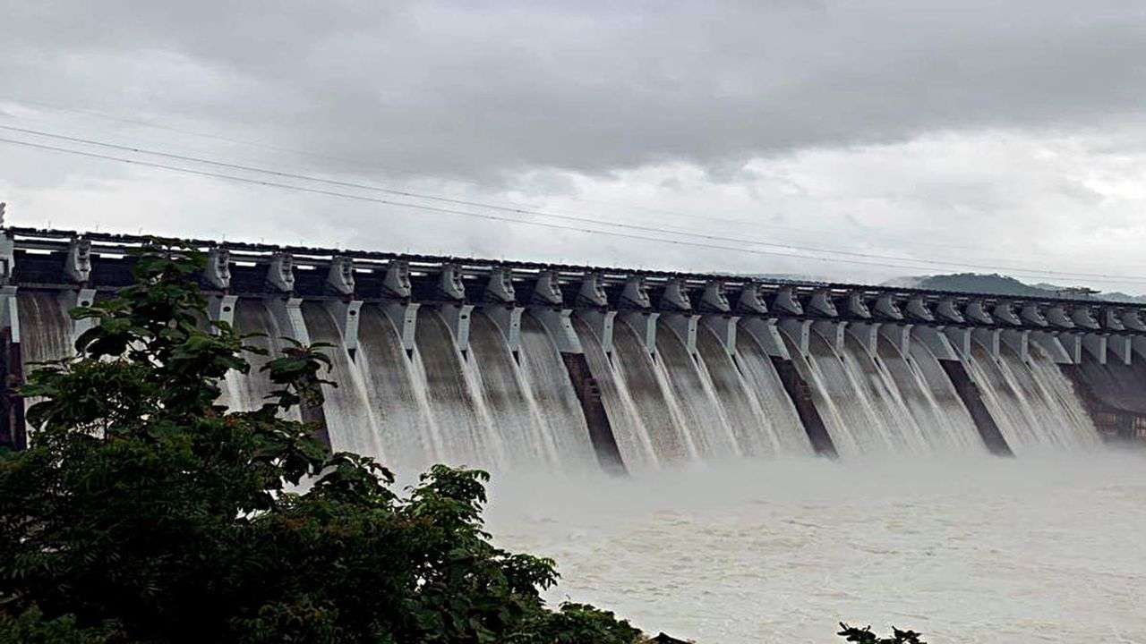 Narmada: રાત્રે નર્મદા ડેમના 23 દરવાજા 1.90 મીટર જેટલા ખોલાશે  3.45 લાખ ક્યૂસેક પાણી વહેશે,નીચાણવાસમાં એલર્ટ