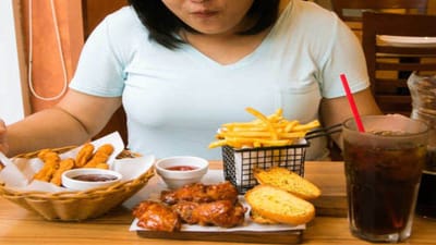 Unhealthy Food : જાણો એ 8 ખોરાક વિશે જે ફક્ત તમારું પેટ ભરે છે, પણ આરોગ્ય બગાડવાનું કરે છે કામ