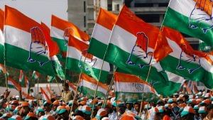 Gujarat Election : 'એક સાંધે ત્યાં તેર તૂટે' જેવી સ્થિતિમાં પણ ટકી રહેવા કોંગ્રેસની મથામણ, આજે દિગ્ગજ નેતાઓની હાજરીમાં યોજાશે ...