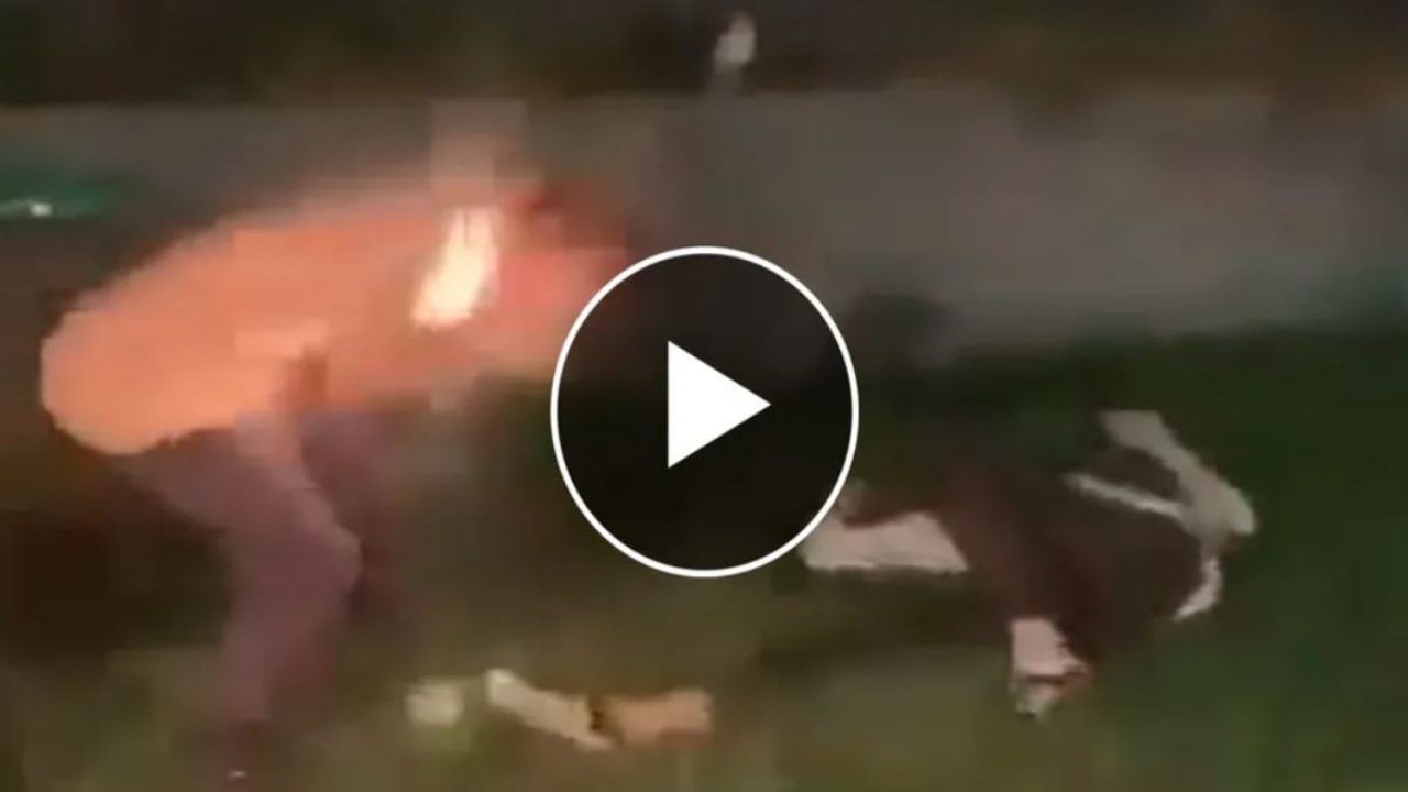Video: આગ સાથે રમત.. શખ્સને પડી ભારે, જુઓ ચહેરાની શું હાલત થઈ