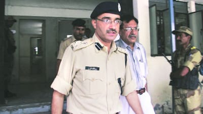 ગુજરાત 2002 રમખાણ કેસમાં આઇપીએસ રાહુલ શર્માને એસઆઇટીનું સમન્સ