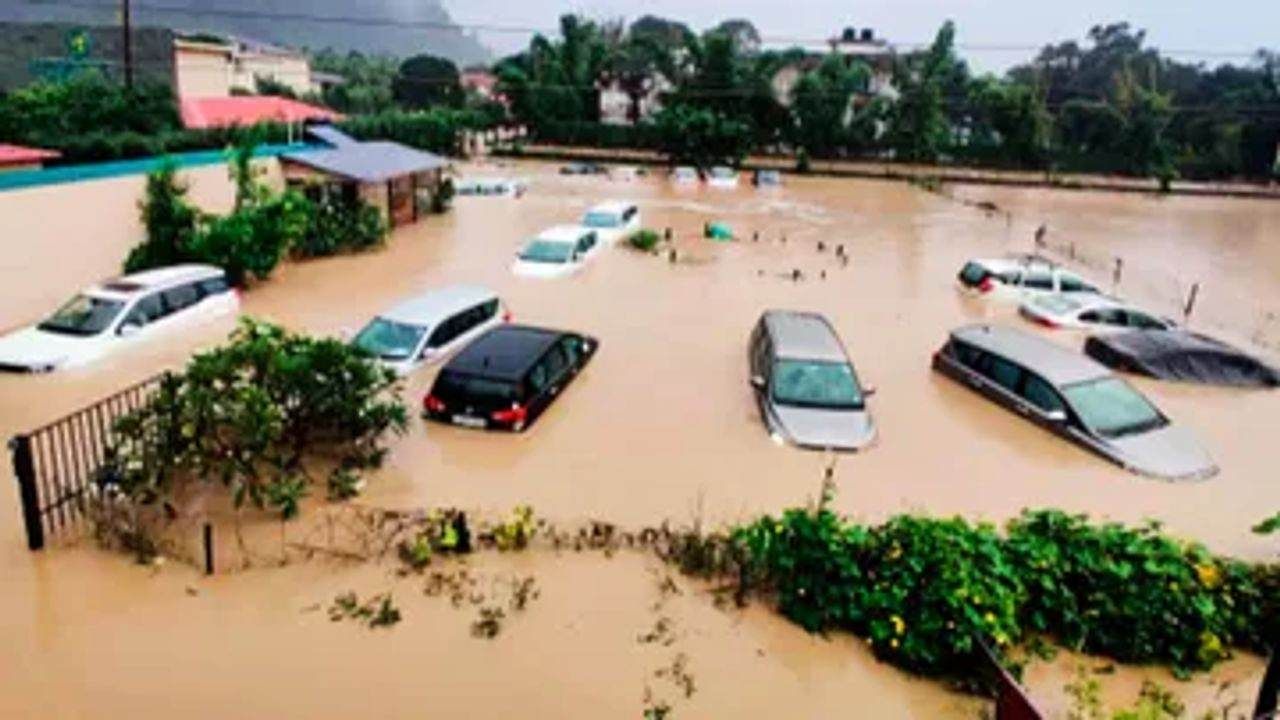 MPમાં ભારે વરસાદની ચેતવણી, 11 જિલ્લામાં શાળાઓ બંધ; રાજસ્થાન-ઉત્તરાખંડમાં પણ એલર્ટ