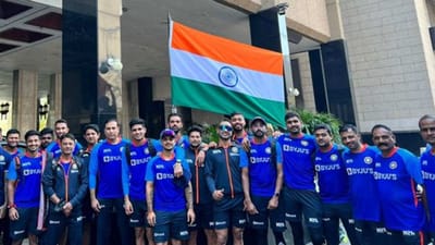 હરારેમાં પણ લહેરાયો ભારતીય તિરંગો, ટીમ ઈન્ડિયાએ મનાવ્યો આઝાદીનો જશ્ન