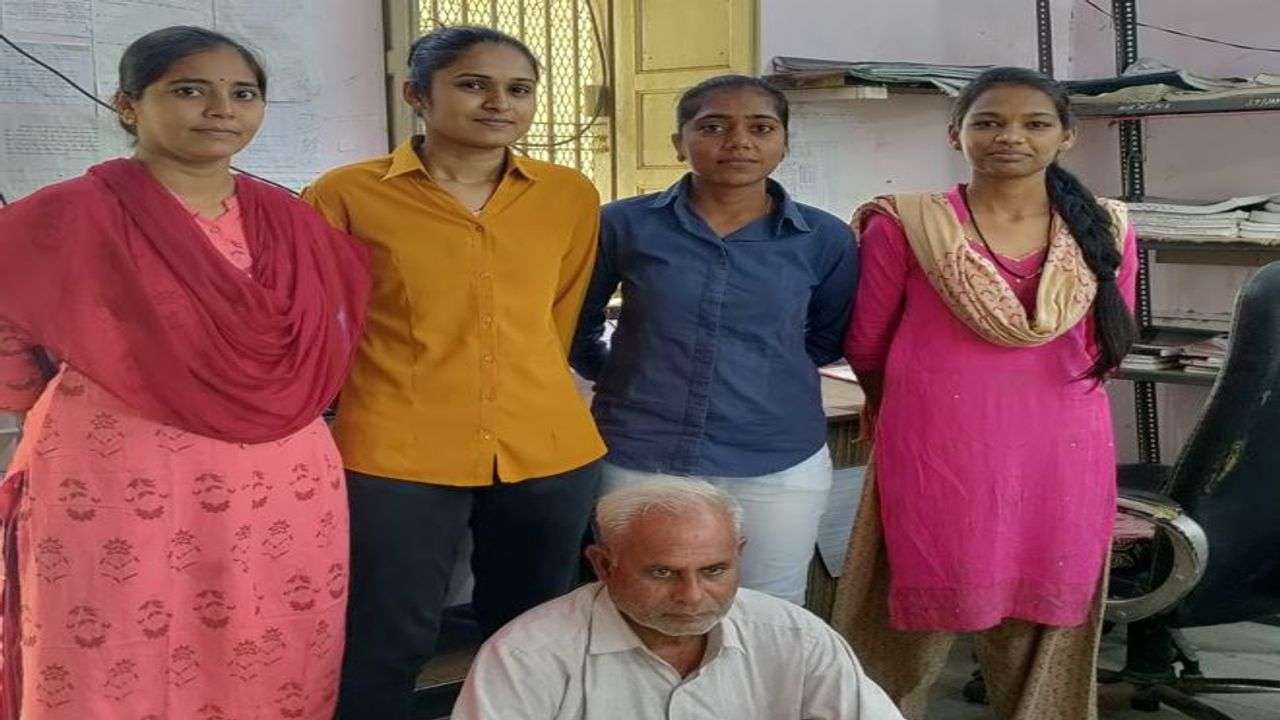 Jamnagar : ઇન્સ્ટાગ્રામમાં ફેક આઈડી બનાવી, યુવતિઓને બ્લેકમેઈલ કરનાર વૃધ્ધની સાયબર સેલે ધરપકડ કરી