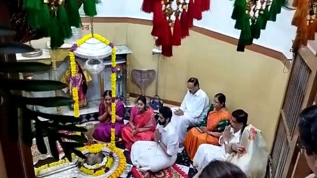 Vice President Venkaiah Naidu along with wife Shrimati Ushabhen performed special pooja-archan on the holy month of Shravan.