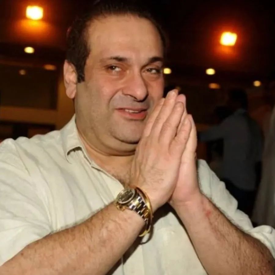 રાજીવ ખૂબ જ ખુશ વ્યક્તિ હતો. તેમની ફિલ્મી કારકિર્દી તેમના ભાઈઓ અને પિતાની જેમ સફળ રહી ન હતી, પરંતુ તેમ છતાં, કોઈને કોઈ કારણસર તેઓ મીડિયામાં ચર્ચાનો વિષય બનતા હતા.
